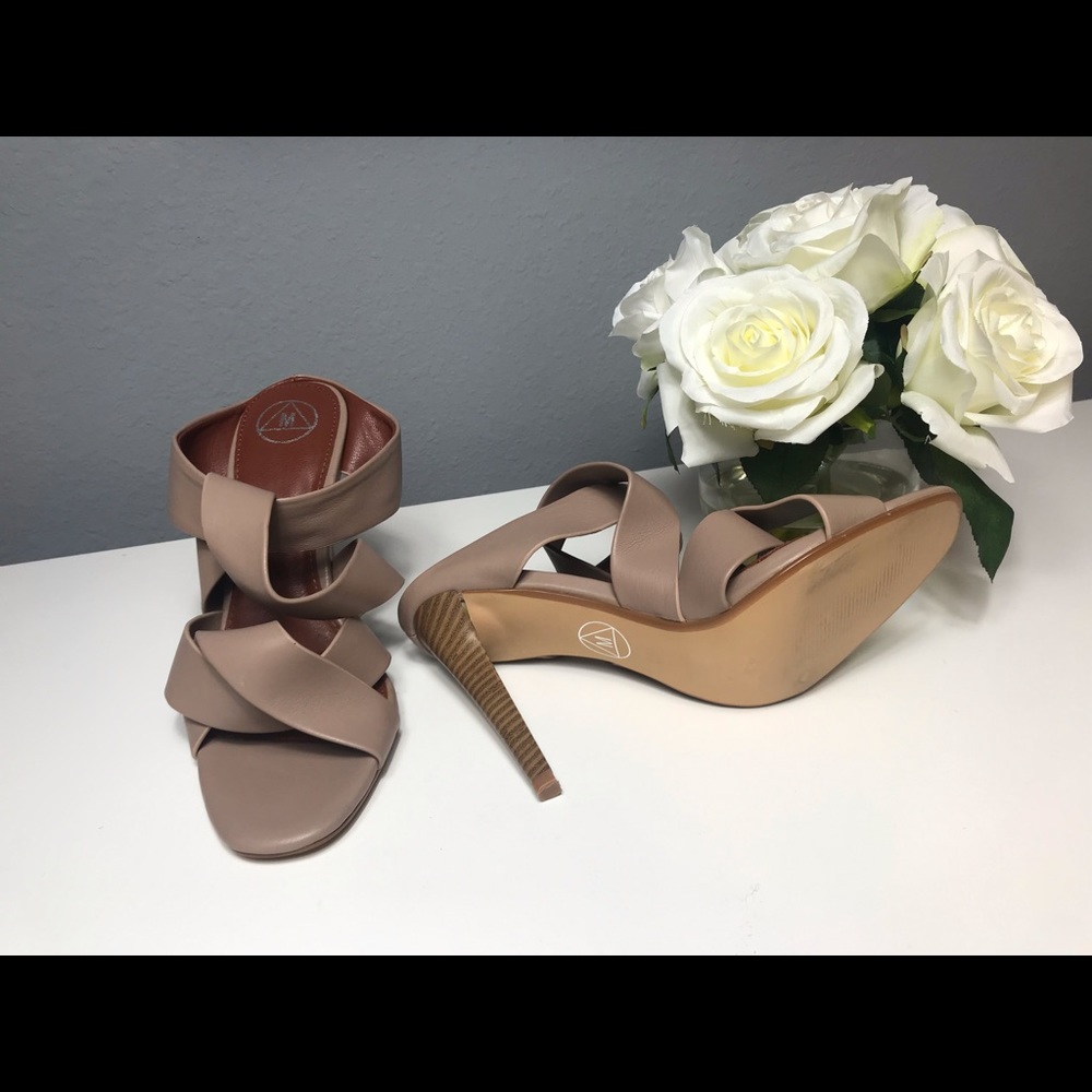 Sexy Knotted Mules!